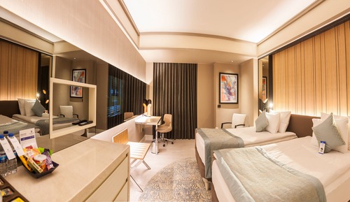 Standard-Zweibettzimmer, Mehrere Betten