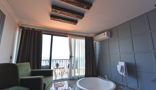 Deluxe Penthouse, 1 Bedroom, Balcony, Sea View