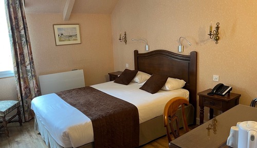 Standard-Doppelzimmer