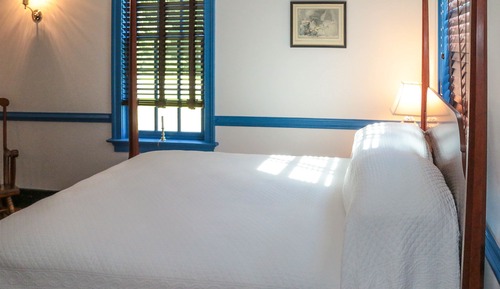 Zimmer, 1 Queen-Bett, eigenes Bad (Blue Room)