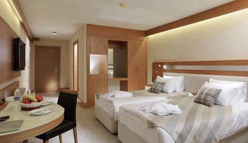 Standard-Doppel- oder -Zweibettzimmer