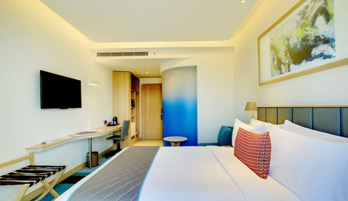 Standardzimmer, 1 Queen-Bett (Turf View)