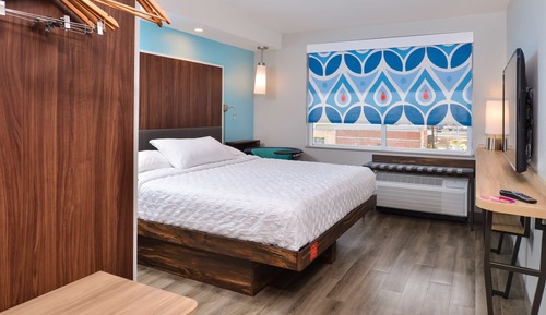 Zimmer, 1 King-Bett, barrierefrei (Hearing)