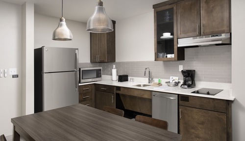 Suite, 1 Schlafzimmer (Mobility/Hearing Accessible, Tub)