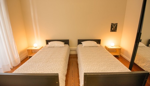 Zweibettzimmer, Gemeinschaftsbad