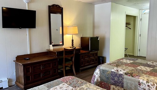 Zimmer, 2 Doppelbetten, Annex