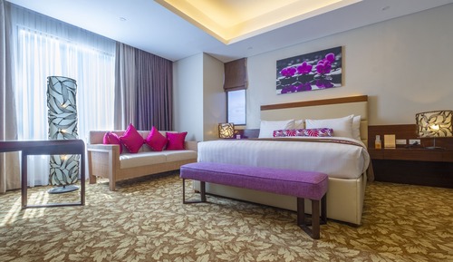 Signature-Suite, 1 King-Bett