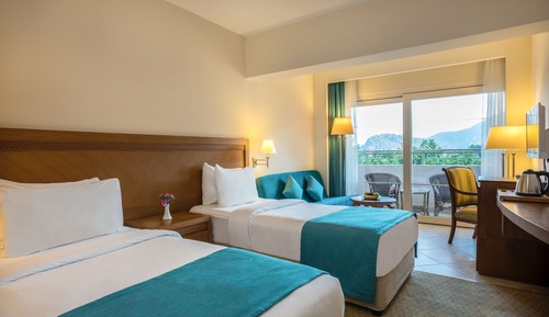 Superior-Doppelzimmer, eingeschränkter Meerblick