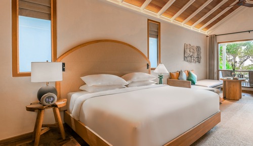 Deluxe-Villa (Sunset with Pool)