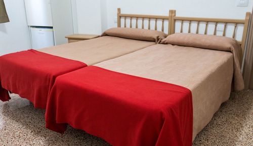 Zweibettzimmer, eigenes Bad (Exterior)