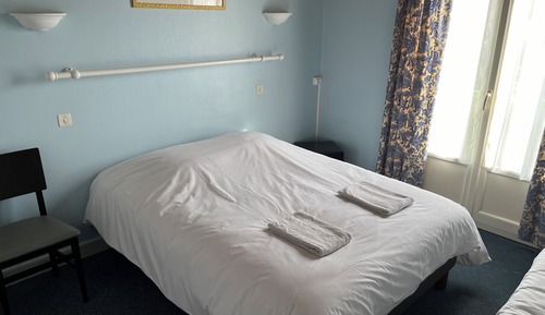 Dreibettzimmer