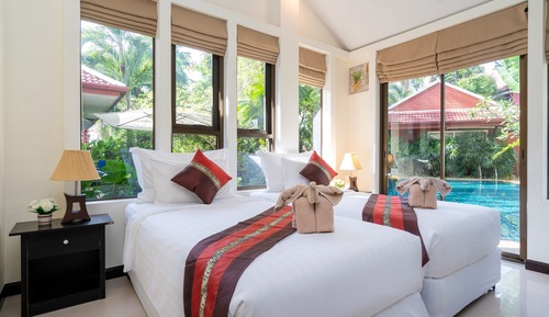 Family villa, 7 bedrooms, Pool view