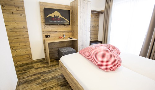 Doppelzimmer, 1 Queen-Bett, Bergblick