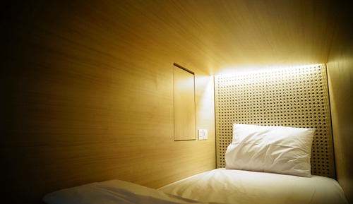 Gemeinsamer Exclusive-Schlafsaal, Gemischter Schlafsaal, Gemeinschaftsbad