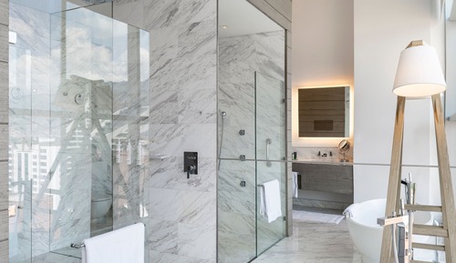 Presidential-Suite, 1 King-Bett