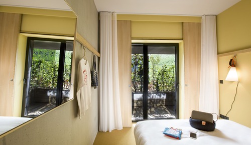 Standard-Dreibettzimmer, Terrasse
