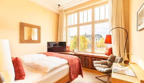 Doppelzimmer (Orania. 25) (2 Erwachsene oder 1 Erwachsener + 1 Kind)