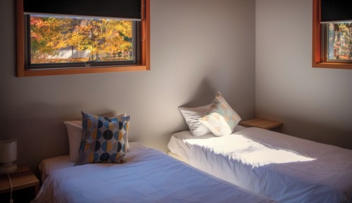 Chalet (Phoenix Cocoon)