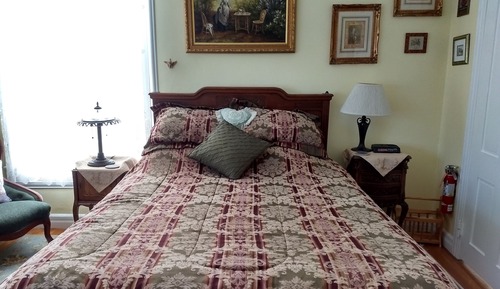 Premium Double Room, Ensuite (Queen Room)