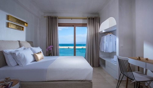 Honeymoon-Chalet