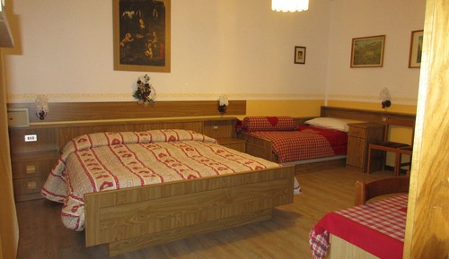 Dreibettzimmer, Erdgeschoss