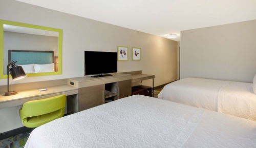 Zimmer, 2 Queen-Betten, Nichtraucher, Kühlschrank und Mikrowelle