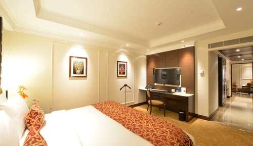 Business-Suite, 1 King-Bett
