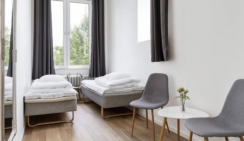 Zweibettzimmer, Gemeinschaftsbad