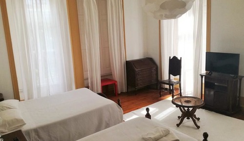 Dreibettzimmer, eigenes Bad, Gartenblick