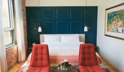 Zimmer, 1 King-Bett (Bellow)