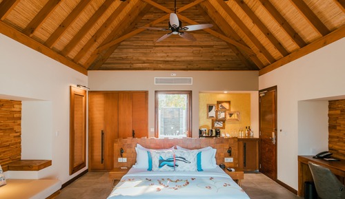 Two bedroom Beach Duplex Villa with Private Pool and Free access to sea plane lounge on Arrival