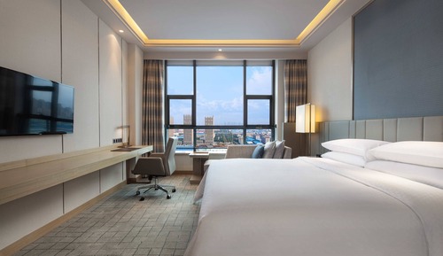 Zimmer, 1 King-Bett, Stadtblick