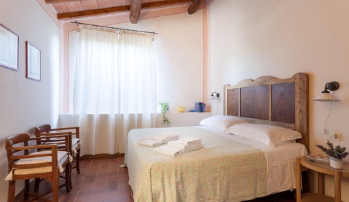 Superior-Apartment, zum Garten hin