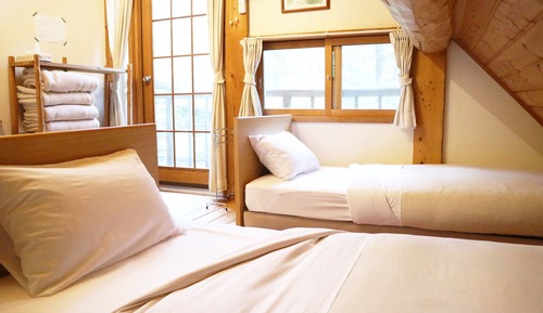 Basic-Zimmer, Mehrere Betten, Nichtraucher, Gemeinschaftsbad (Western-style)