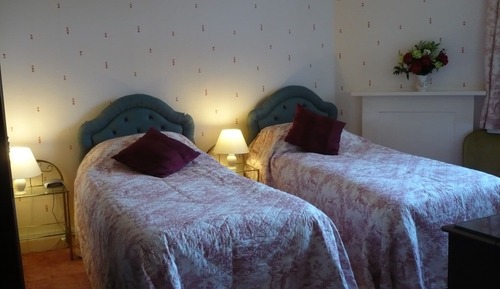 Zweibettzimmer, mit Bad