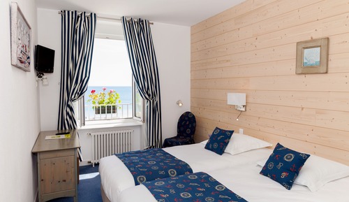 Doppel- oder Zweibettzimmer, Meerblick