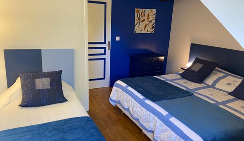 Dreibettzimmer