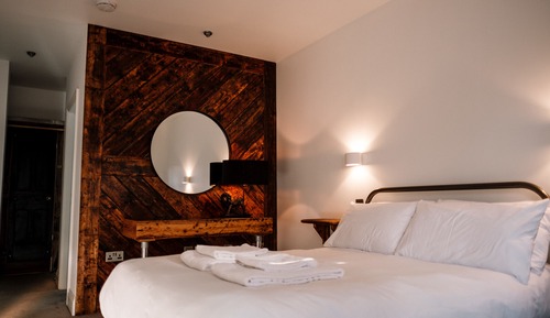 Familienzimmer, eigenes Bad