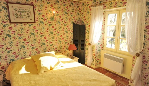 Doppelzimmer, Gartenblick (CERISE BOUQUET)