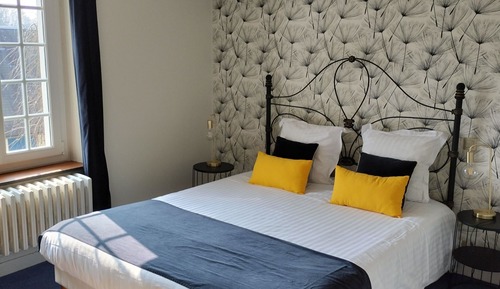 Familien-Suite, eigenes Bad, Flussblick (Chambre Vouvray)