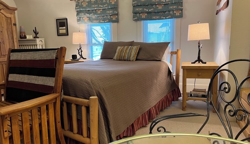 Luxury-Doppelzimmer, 1 Queen-Bett, Kamin, Gartenblick (Laredo)