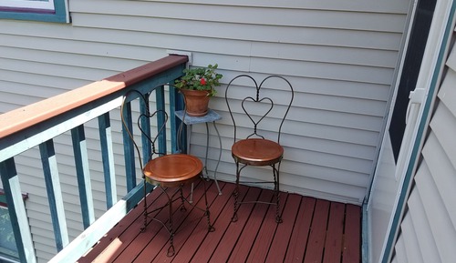 Standard Twin Room, Shared Bathroom, Garden View (Geranium Room)