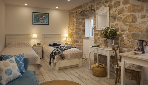 Deluxe-Doppel- oder -Zweibettzimmer