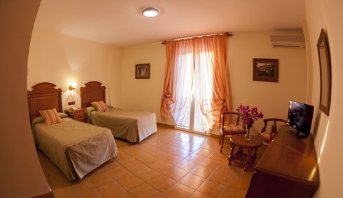 Standard-Doppelzimmer, Talblick