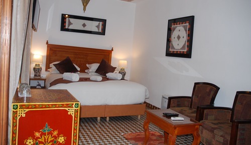 Superior-Doppel- oder -Zweibettzimmer