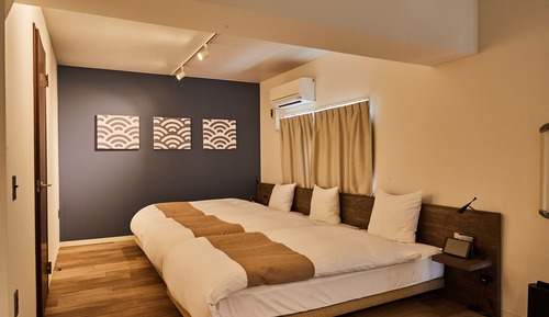 Standard-Dreibettzimmer, 3 Einzelbetten, Nichtraucher, Kühlschrank und Mikrowelle