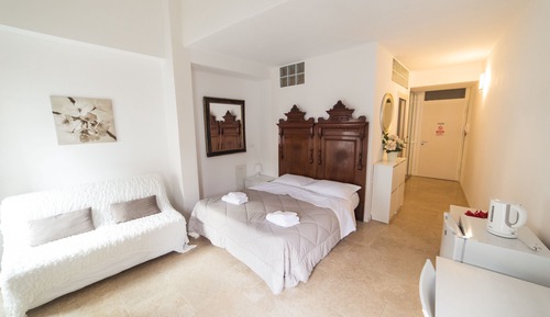 Dreibettzimmer