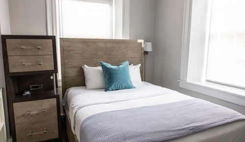 Basic-Zimmer, 1 Queen-Bett