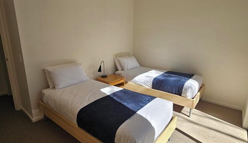 Ferienhütte, 2 Schlafzimmer (with 1 Queen and 2 Single Beds)