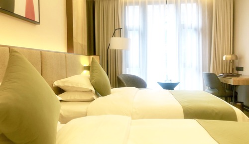 Zimmer, 2 Doppelbetten, Raucher (Elegant)